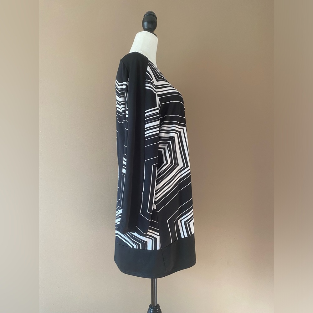 Geometric top - Picture 4 of 6